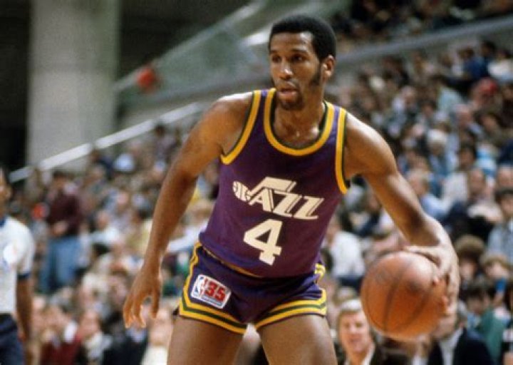 Adrian Dantley (Basketball Player) - Age, Birthday, Bio, Facts, Family, Net Worth, Height & More