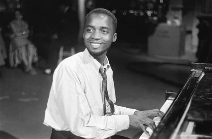 Ahmad Jamal (Pianist) - Age, Birthday, Bio, Facts, Family, Net Worth, Height & More