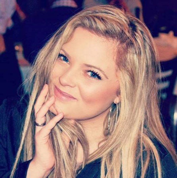 Aimee Hall Biography, Wikipedia, Net Worth, Boyfriend, Family, Age, Height, Facts