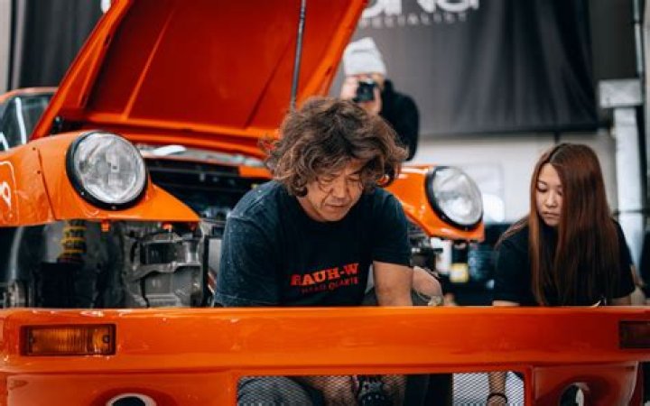 Akira Nakai-San (Entrepreneur) - Age, Birthday, Bio, Facts, Family, Net Worth, Height & More