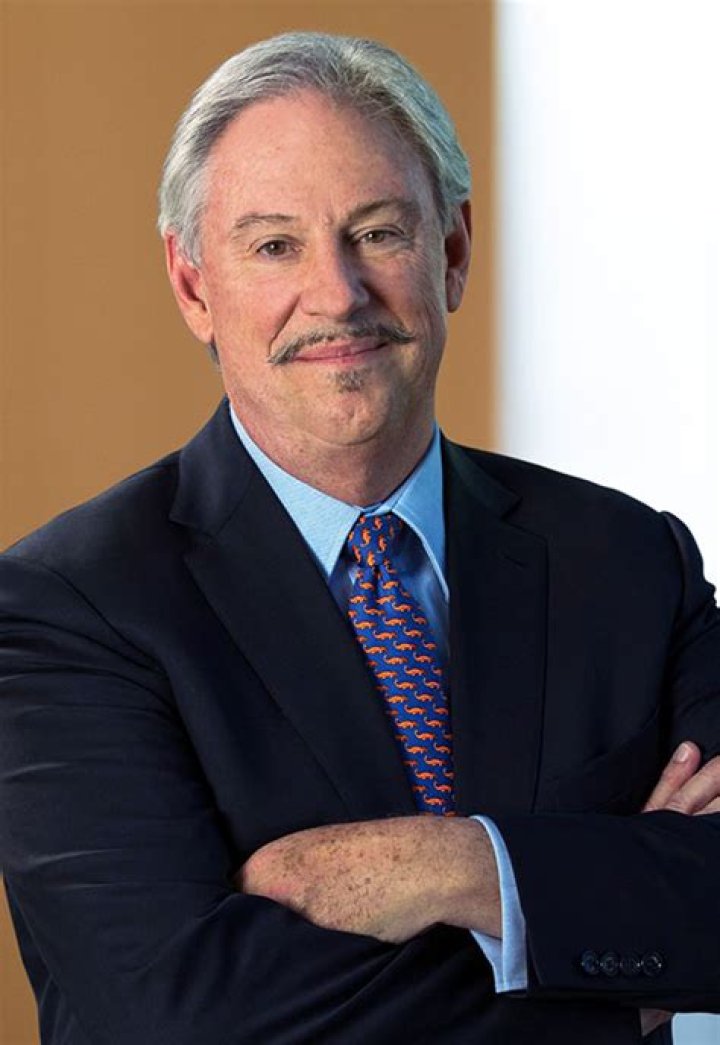 Andrew Banks Biography, Age, Height, Wife, Net Worth, Family