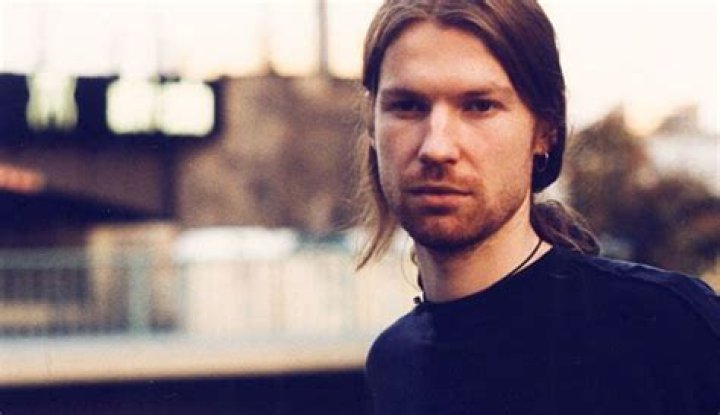 Aphex Twin – Biography, Wiki, Wife, Net, Other Facts