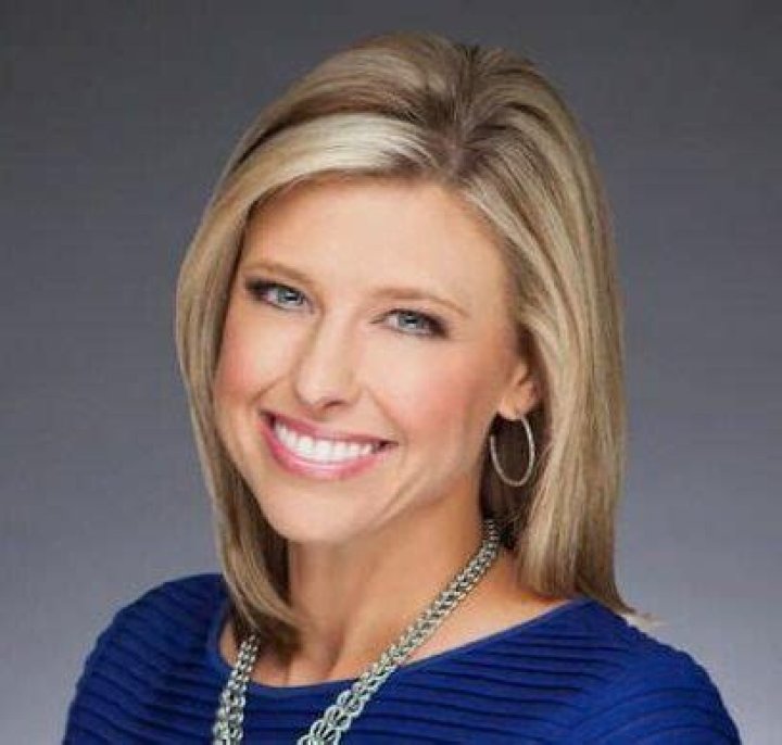 April Warnecke Bio, Wiki, Age, Parents, Husband, Net Worth, Salary and 3TV