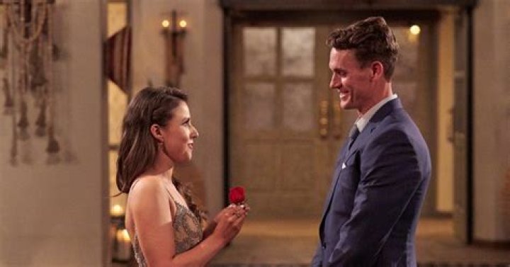 Bachelorette’s Katie Thurston ‘Likes’ Comment Shading Producers Over Mike Planeta’s Edit