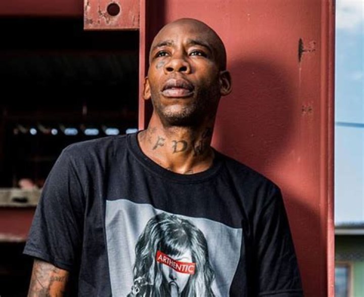 Bang Em Smurf Net Worth, Income, Salary, Earnings, Biography