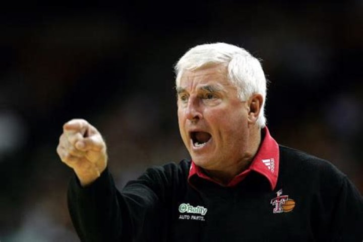 Bobby Knight Net Worth, Income, Salary, Earnings, Biography