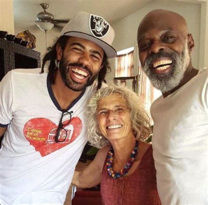 Daveed Diggs Parents: Meet Barbara Needell, Dountes Diggs