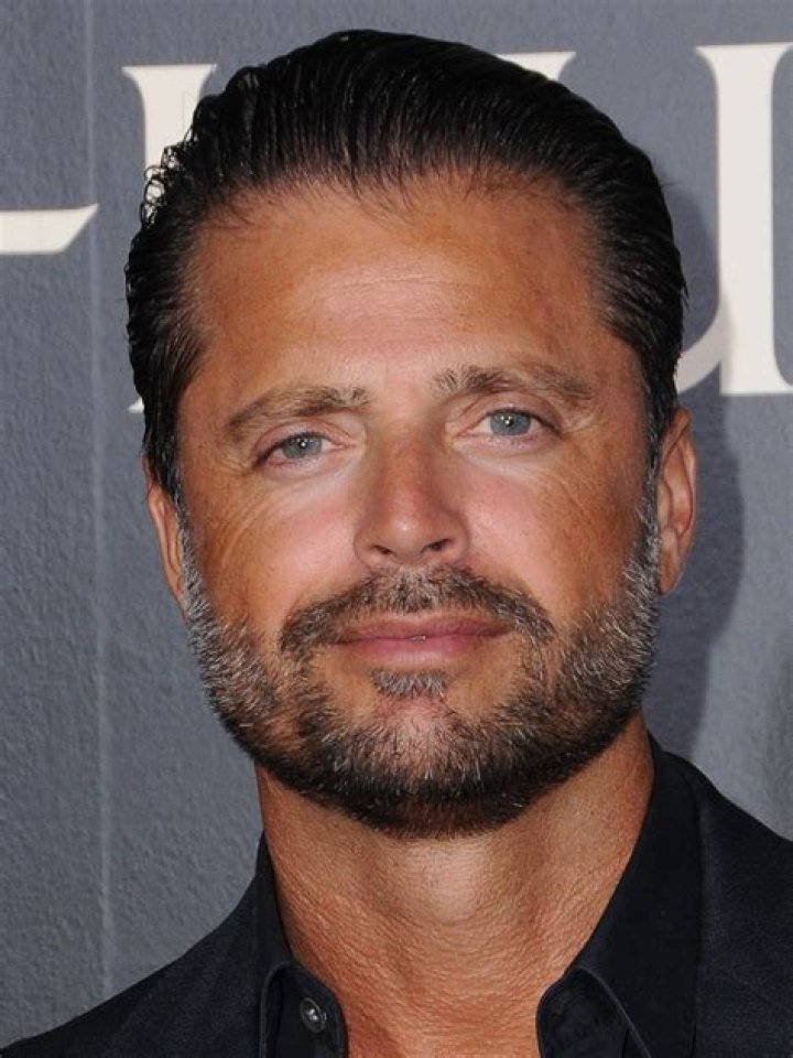 David Charvet (TV Actor) - Age, Birthday, Bio, Facts, Family, Net Worth, Height & More