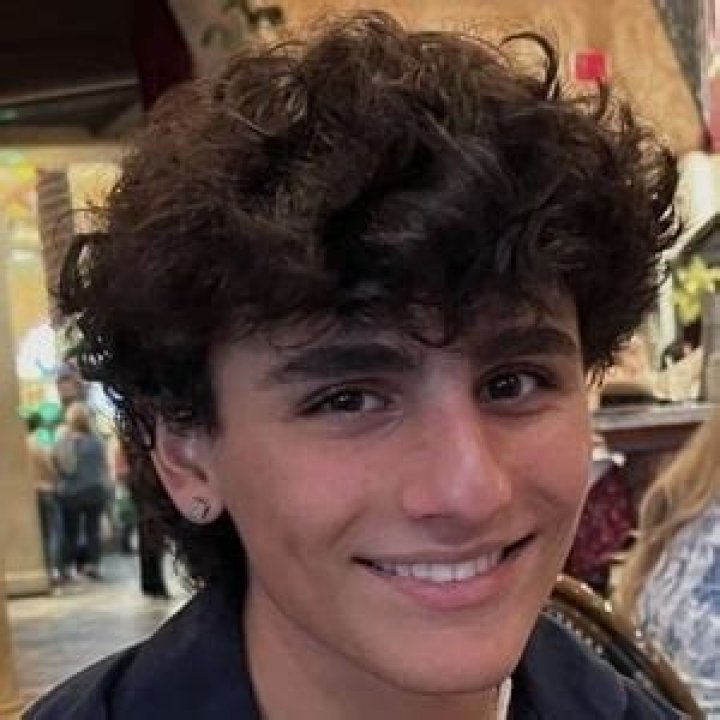 Devin Appice (TikTok Star) - Age, Birthday, Bio, Facts, Family, Net Worth, Height & More