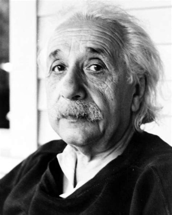 The Forgotten Einstein Who Died Alone