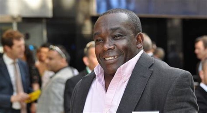 Gladstone Small (Cricket Player) - Age, Birthday, Bio, Facts, Family, Net Worth, Height & More