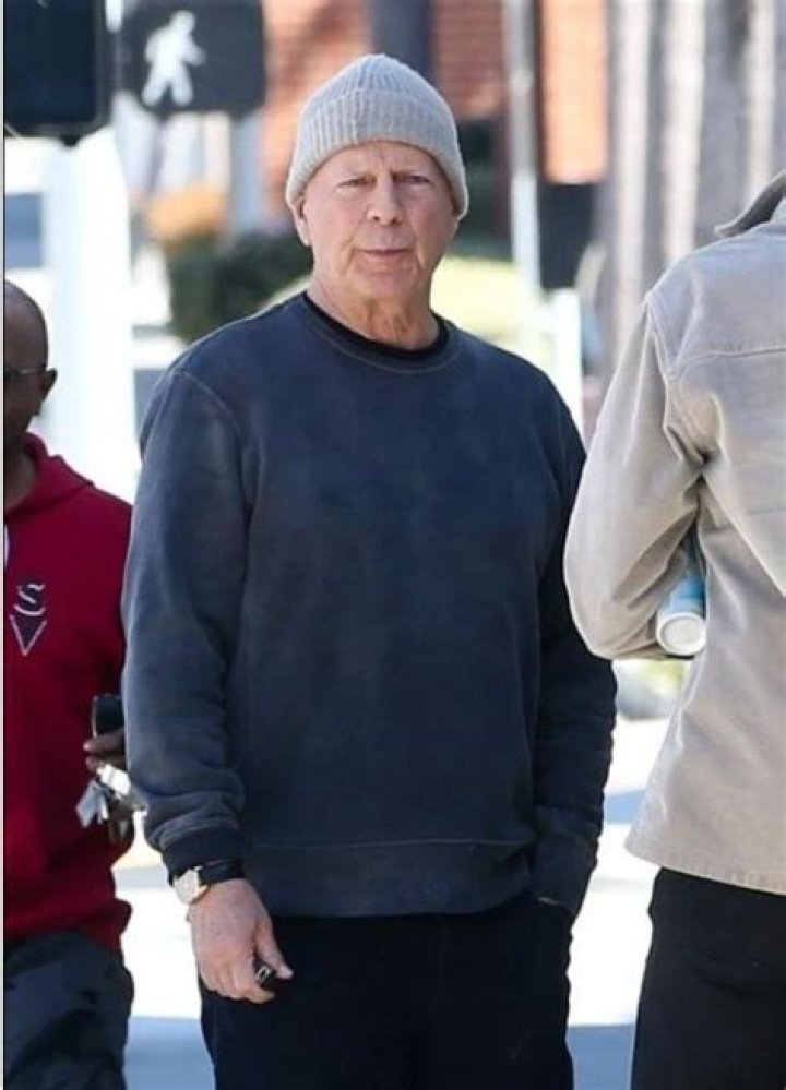 How Much Money Does Bruce Woodley Make? Latest Bruce Woodley Net Worth Income Salary