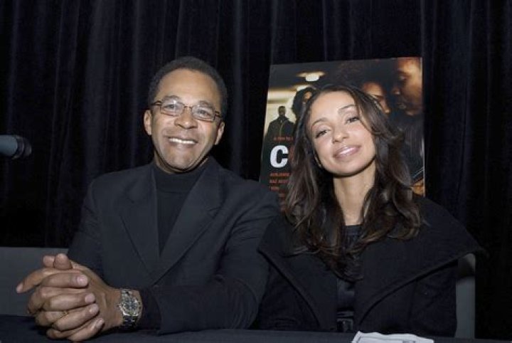 How Much Money Does Clifton Davis Make? Latest Clifton Davis Net Worth Income Salary