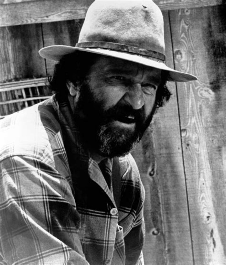 How Much Money Does Victor French Make? Latest Victor French Net Worth Income Salary