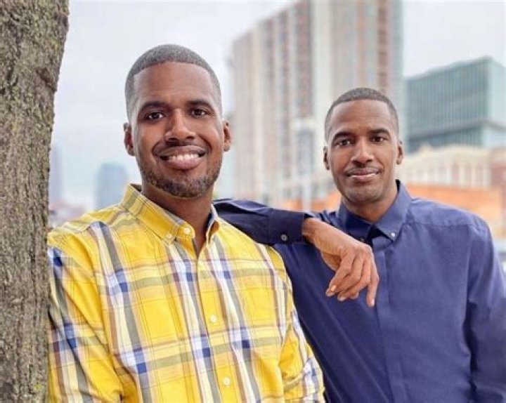 How Old Is Calvin Lamont And Twins Brother Chris Lamont Net Worth?