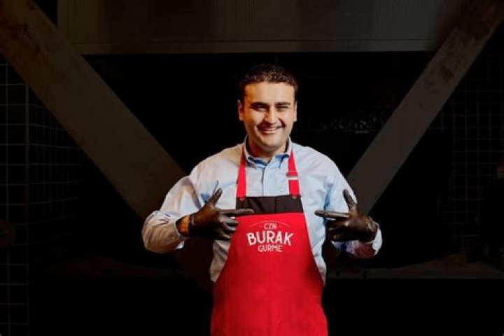 Is Turkish Chef Burak Ozdemir aka CZN Burak Blind? Wikipedia, Net Worth Facts