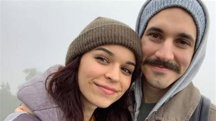 ¿Vinnie y Akelia siguen juntos?