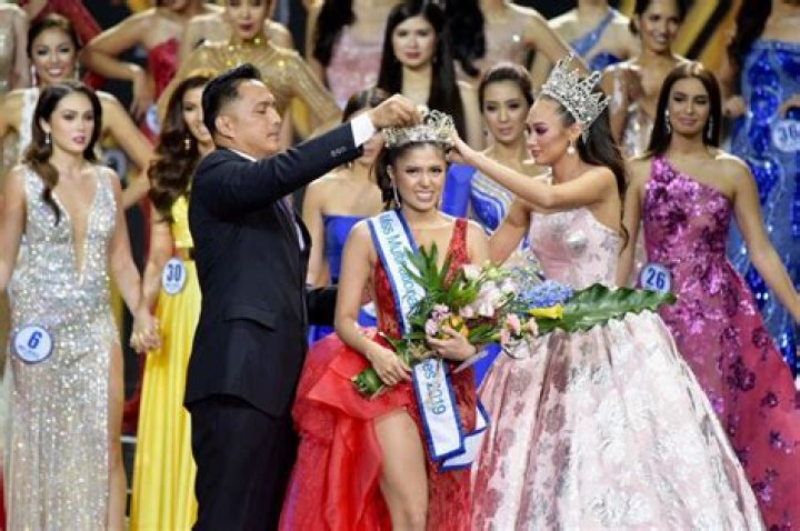 Isabelle de Leon (Movie Actress) - Age, Birthday, Bio, Facts, Family, Net Worth, Height & More