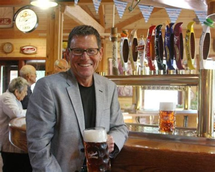 Jake Leinenkugel Biography, Age, Height, Wife, Net Worth, Family