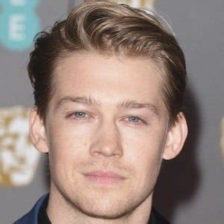 Imma Let You Finish, but Joe Alwyn Is My Favorite Taylor Swift Boyfriend of All Time
