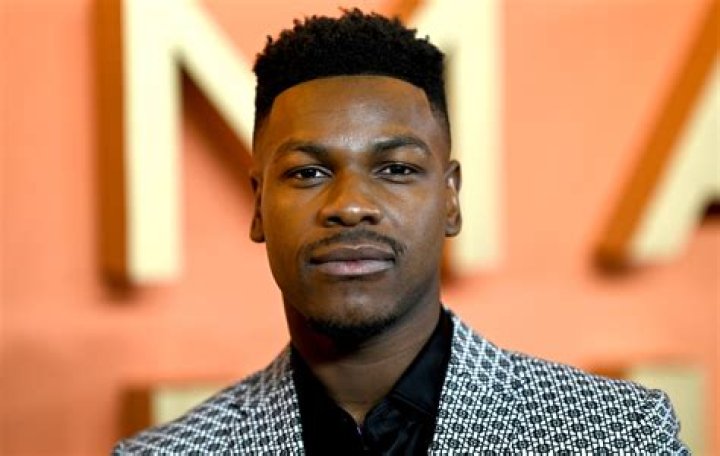 John Boyega Biography, Age, Height, Wife, Net Worth, Family