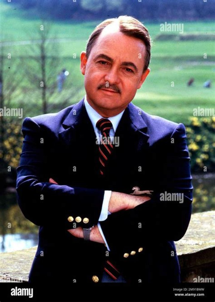 John Hillerman Biography, Age, Height, Wife, Net Worth, Family
