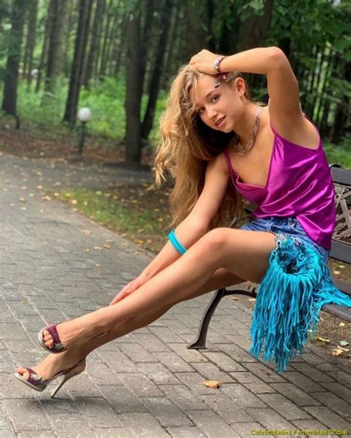 Kate Bublikova (Instagram Star) - Age, Birthday, Bio, Facts, Family, Net Worth, Height & More