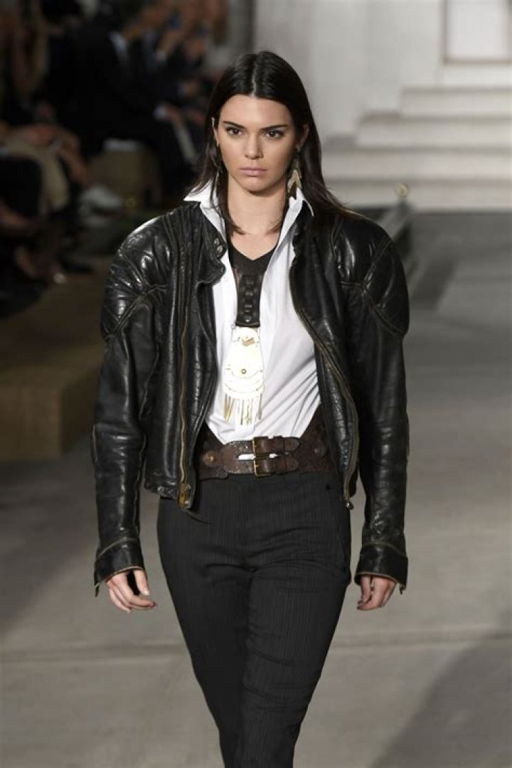 OH NO!Kendall Jenner Quits Instagram Without Warning