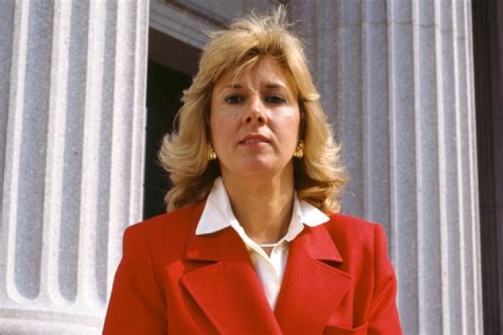 Linda Fairstein (Lawyer) - Age, Birthday, Bio, Facts, Family, Net Worth, Height & More