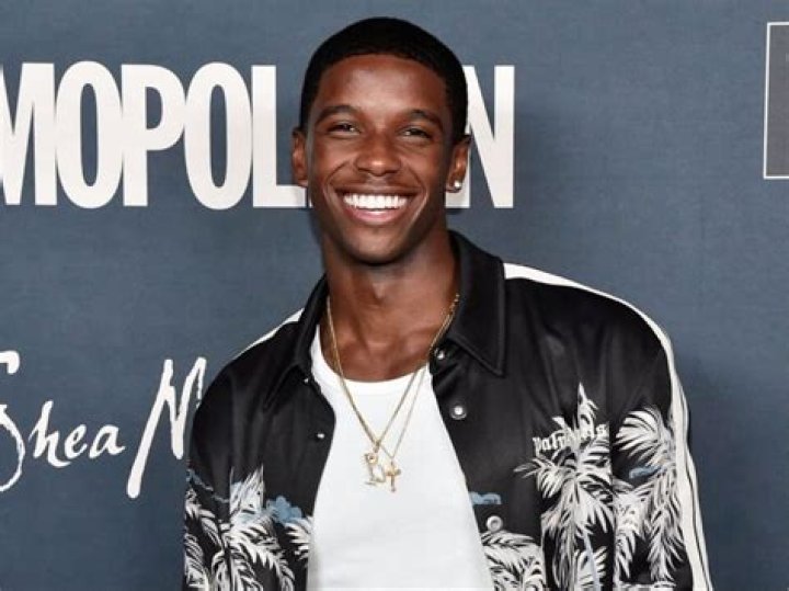 Martin Bobb-Semple (TV Actor) - Age, Birthday, Bio, Facts, Family, Net Worth, Height & More