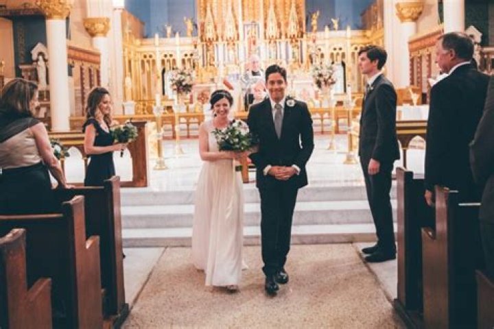 Michael Knowles Net Worth :: Wife Alissa Mahler, Wiki, Age, Family, Parents