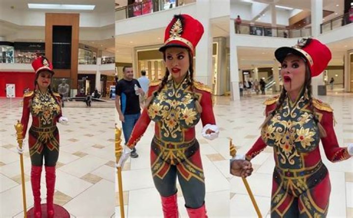 Model Francia James Franco Instagram Pics And Photos: Biografia