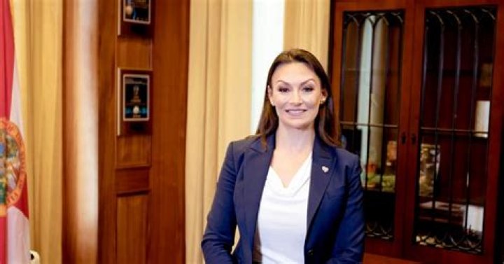 Nikki Fried Wiki Biography, Husband, Salary, Parents, Net worth, Engaged, Instagram, Birthday