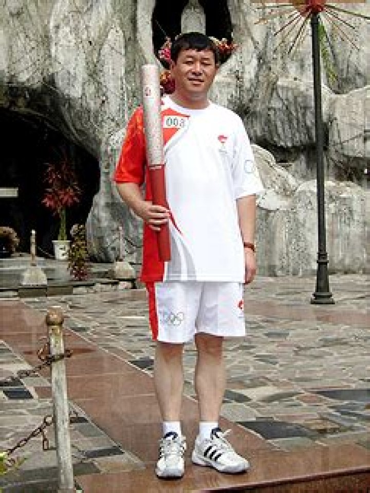 Peter Fang Jianping Biography, Age, Height, Wife, Net Worth, Family