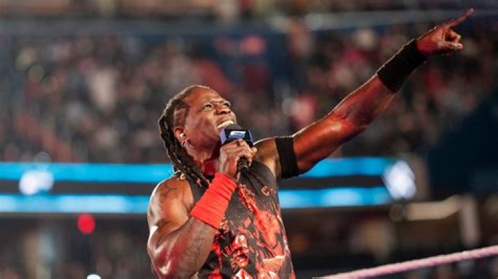 R-Truth Biography, Age, Height, Wife, Net Worth, Family
