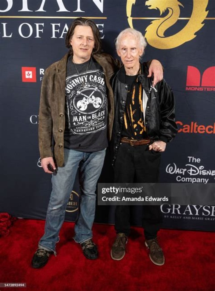 Robby Krieger Wife, Family and Son Waylon Krieger: Everything We Know About