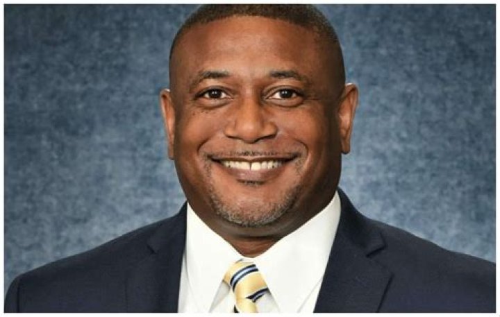 Ron Tyson Net Worth, Income, Salary, Earnings, Biography