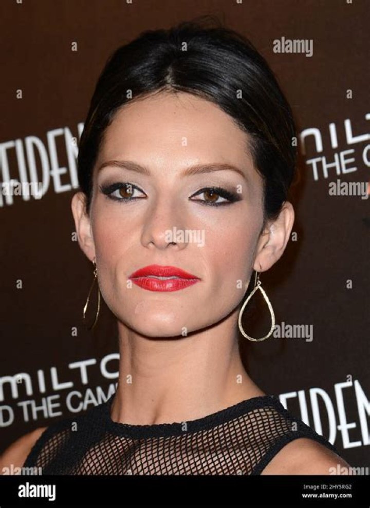 Sandra Vergara Biography, Age, Height, Husband, Net Worth, Family