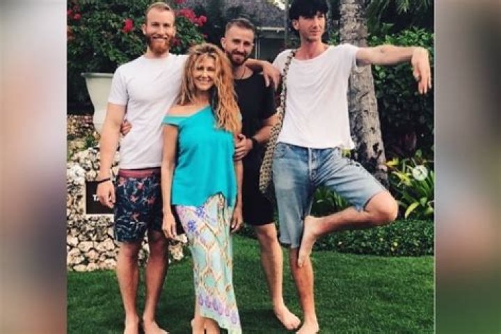 Schellea Fowler – Celebsgraphy