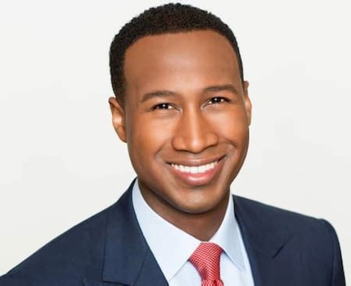 Terrell Brown (ABC7 Chicago) Age, Salary, Haircut, Height, Wiki
