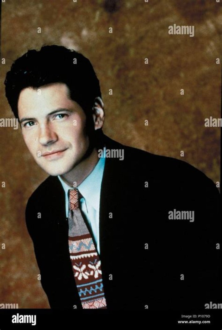 Thomas Calabro Biography, Age, Height, Wife, Net Worth, Family