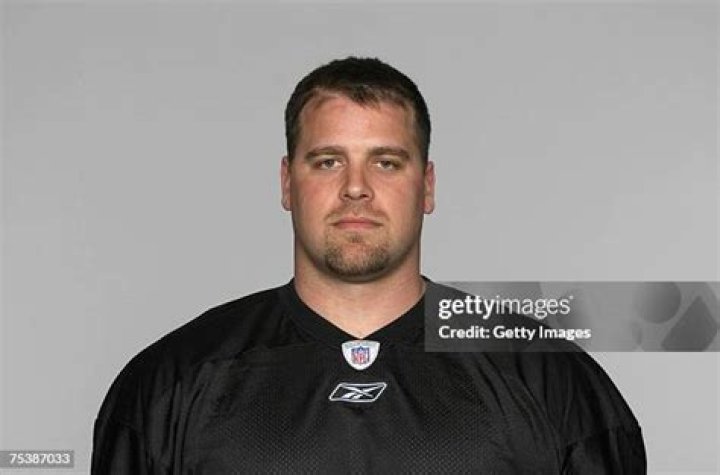 Travis Kirschke Biography, Age, Height, Wife, Net Worth, Family