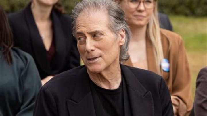 What disease does Richard Lewis have? – Celebrity.fm – #1 Official Stars, Business & People Network, Wiki, Success story, Biography & Quotes