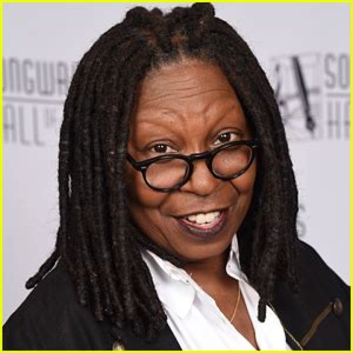 Why does Whoopi Goldberg have no eyebrows? – Celebrity.fm – #1 Official Stars, Business & People Network, Wiki, Success story, Biography & Quotes